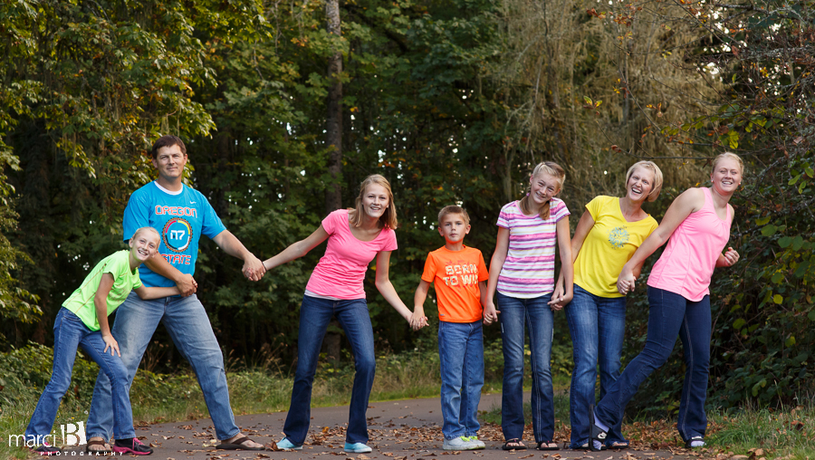 Displaying photos - Corvallis family photography