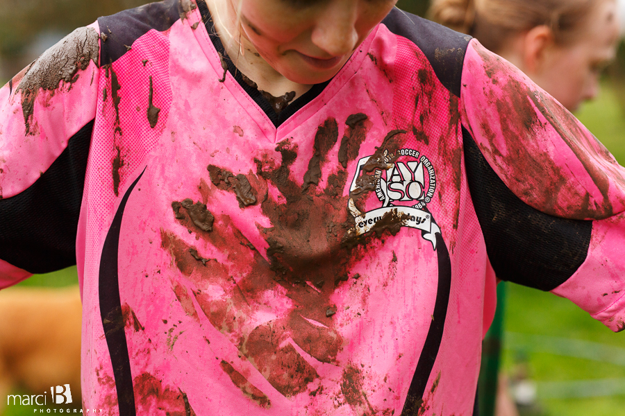 Corvallis lifestyle photography - kids and mud
