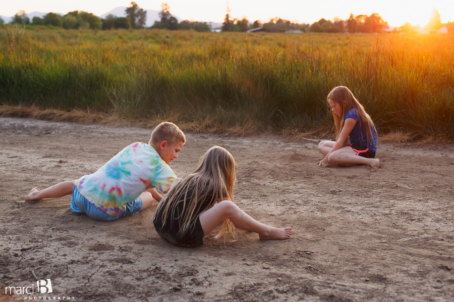 Children's photography - Corvallis - farm - dust - sunset