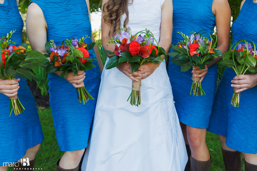 Corvallis wedding photography - bouquet - wedding colors