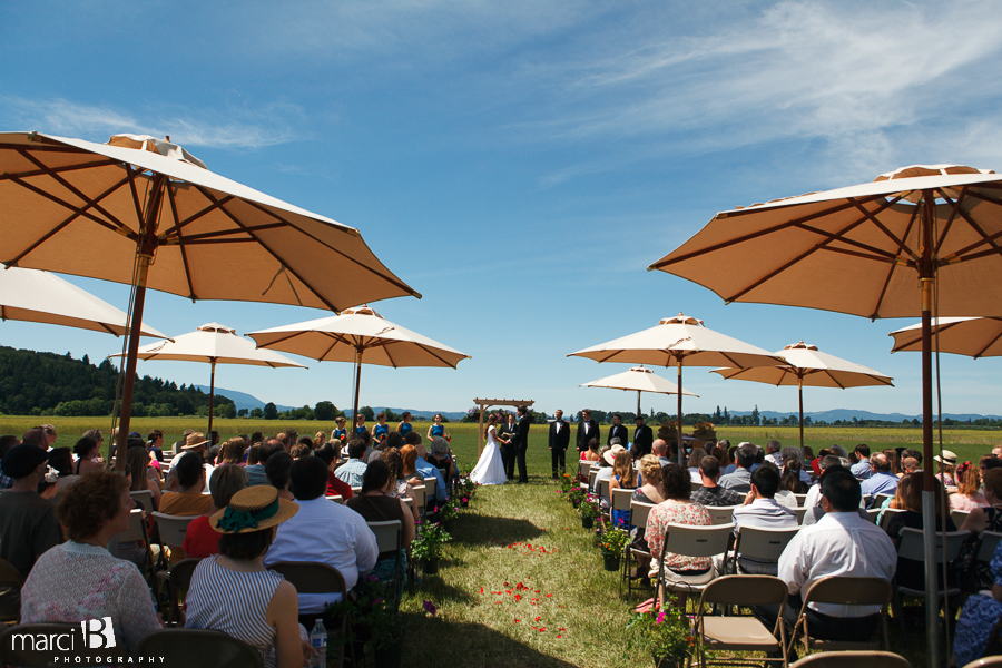 Wedding on the farm - blue sky - Corvallis