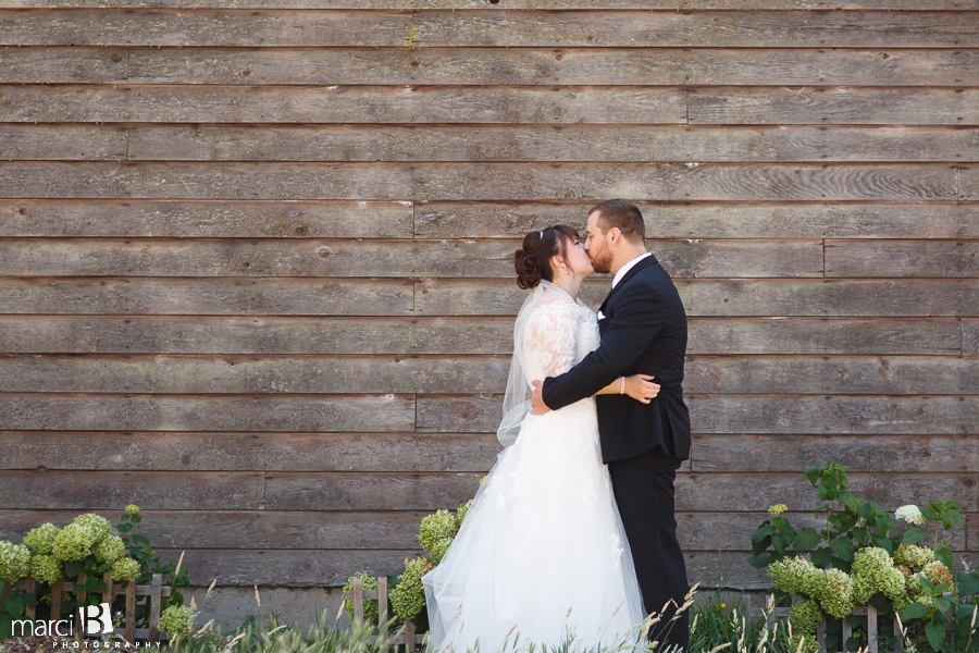 First look - wedding photography