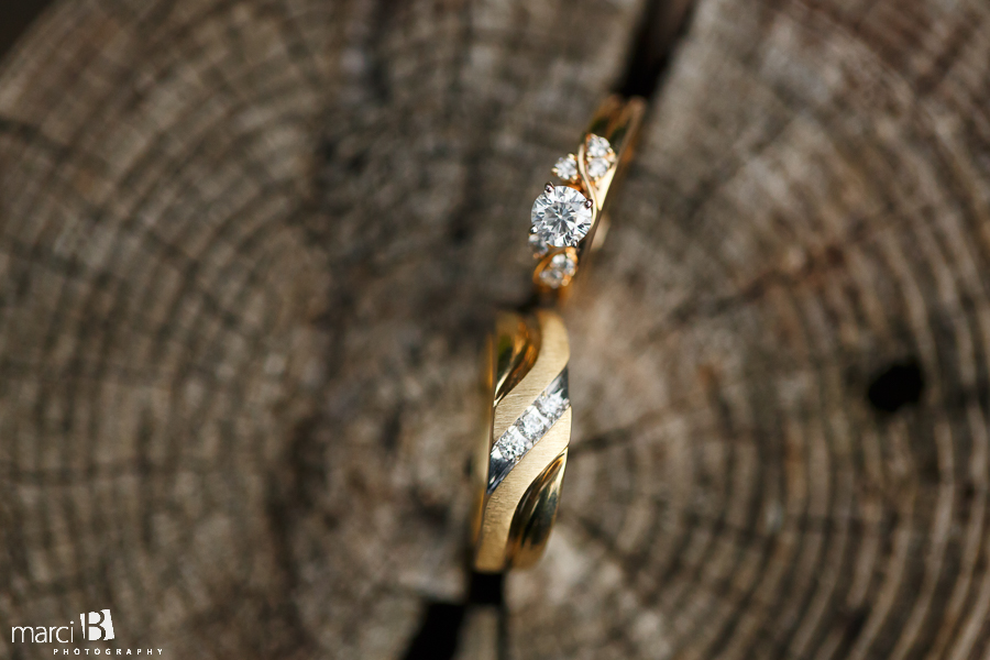 wedding rings - details
