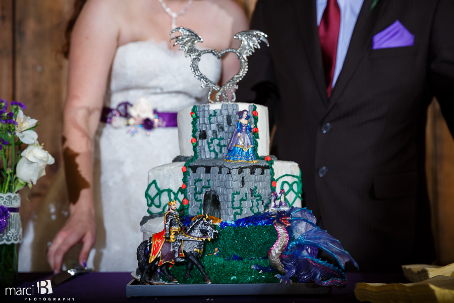 Jen and Aaron - Beazell Memorial Forest - Corvallis wedding photographer - wedding cake