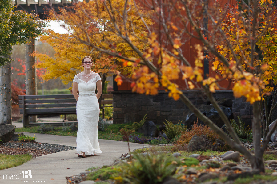 Corvallis wedding photography - first look photos - first reveal