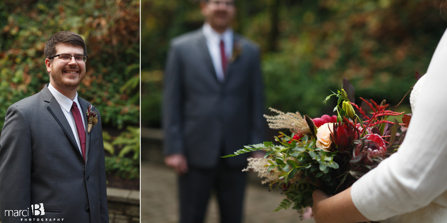 Oregon wedding photographer - bride and groom portraits - bouquet