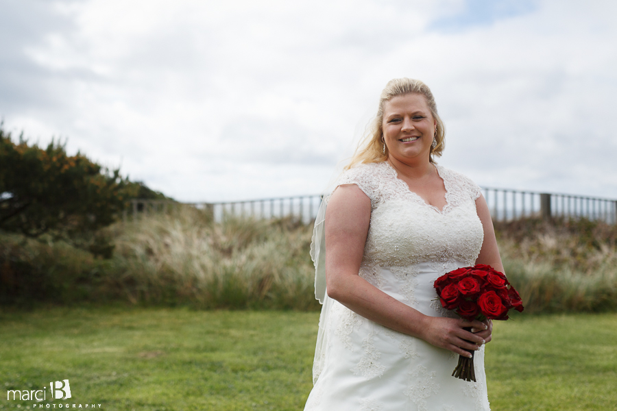 Newport wedding photography - Oregon wedding photographer - beach wedding - bride before wedding
