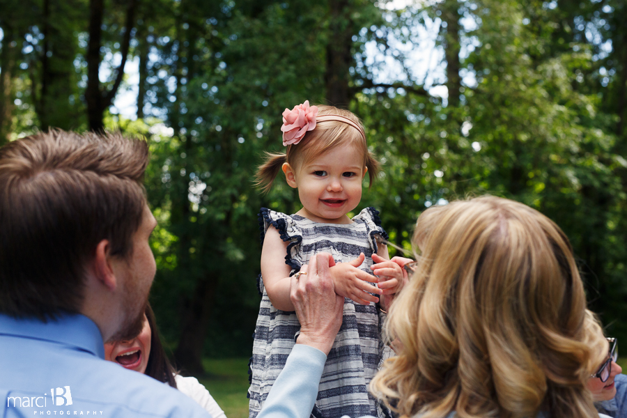 Extended Family Photos - grandkids - grown kids - family reunion pictures - Avery Park