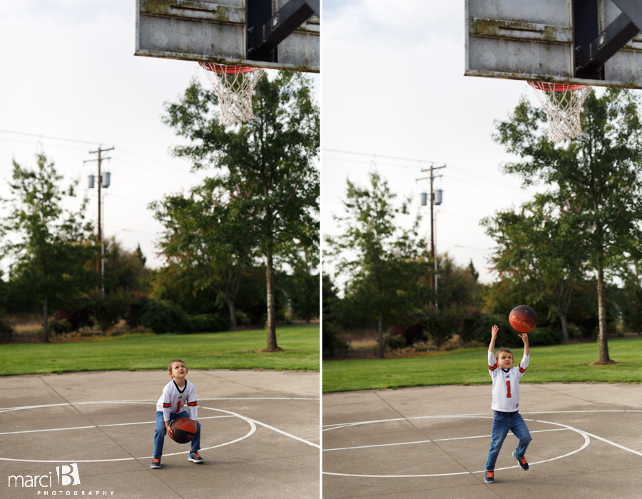 pictures of family playing together - family photos - corvallis photographer - sunset park - playing basketball