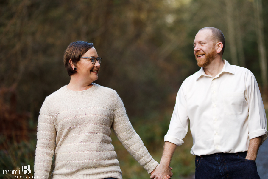 Corvallis engagement photos - Fitton Green - couple photos - engagement photographer - Corvallis photographer