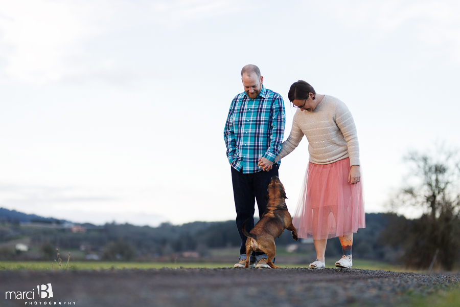 Corvallis engagement photos - Fitton Green - couple photos - engagement photographer - Corvallis photographer