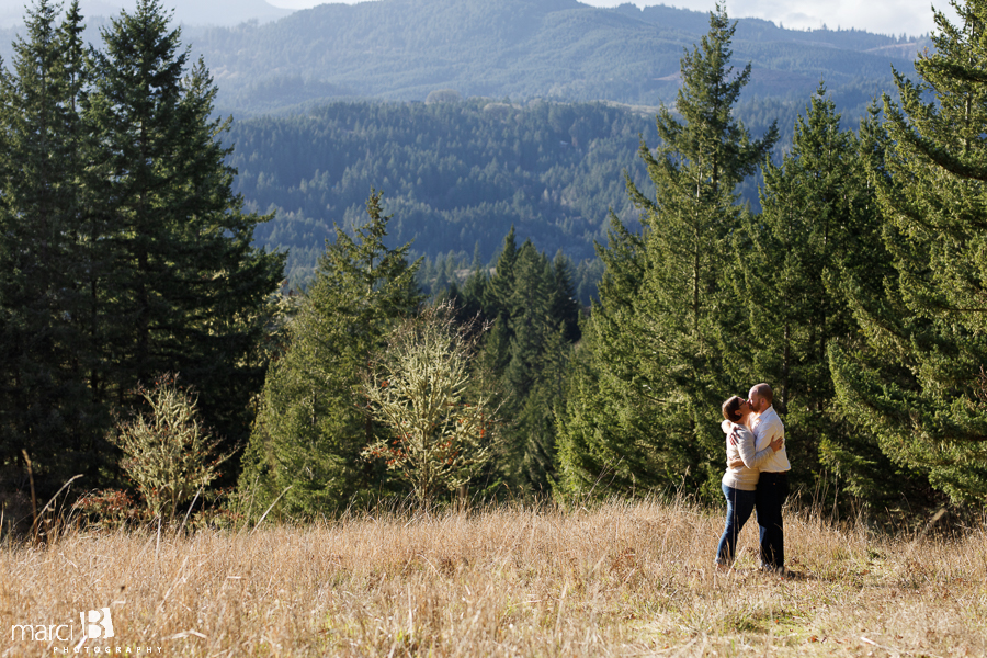 Corvallis engagement photos - Fitton Green - couple photos - engagement photographer - Corvallis photographer