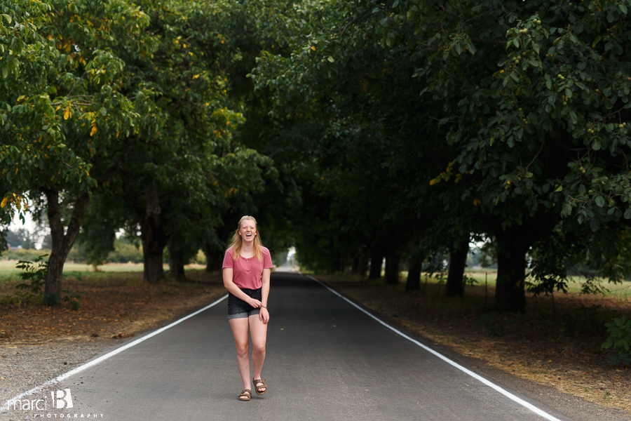 Corvallis senior portraits - senior photography - on location - portrait photographer