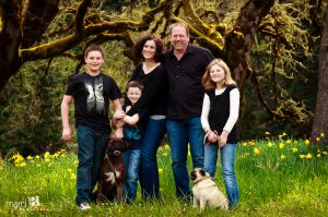 horizontal2 Family [Marci B Photography Corvallis, Oregon]