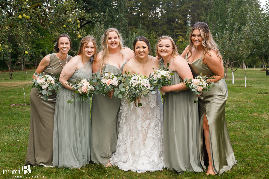 bride and bridal party photos