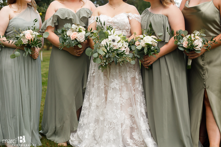 bride and bridal party photos