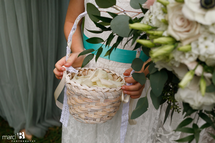 bride and bridal party photos