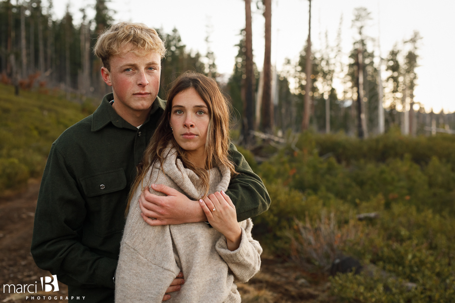 Oregon Engagement Photographer